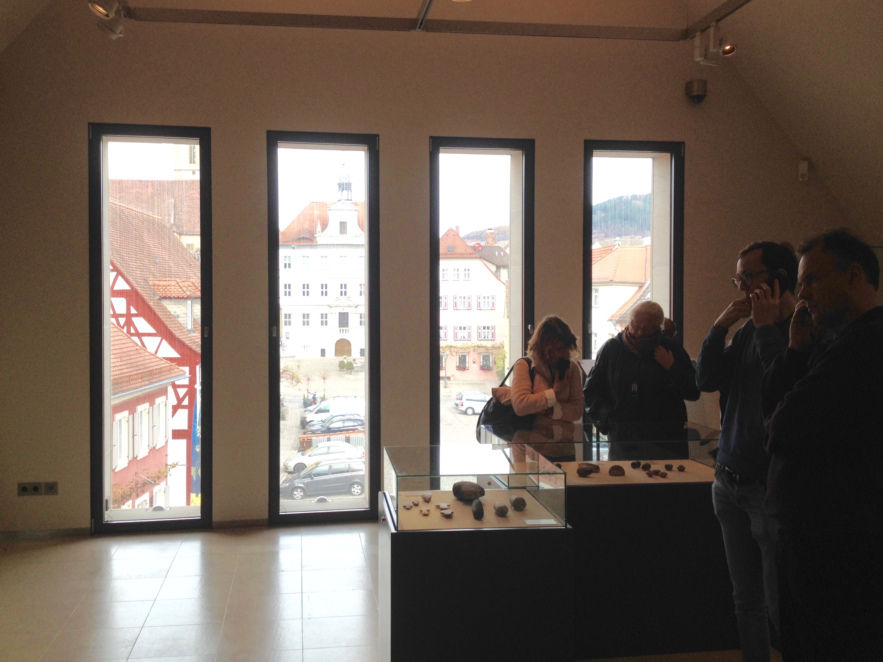Per Audioguide werden die Besucher durch die Ausstellung gelotst. | Foto: B. Schneider