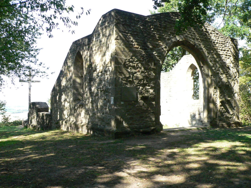 Ruine der Bullenheimer Kunigundenkapelle.