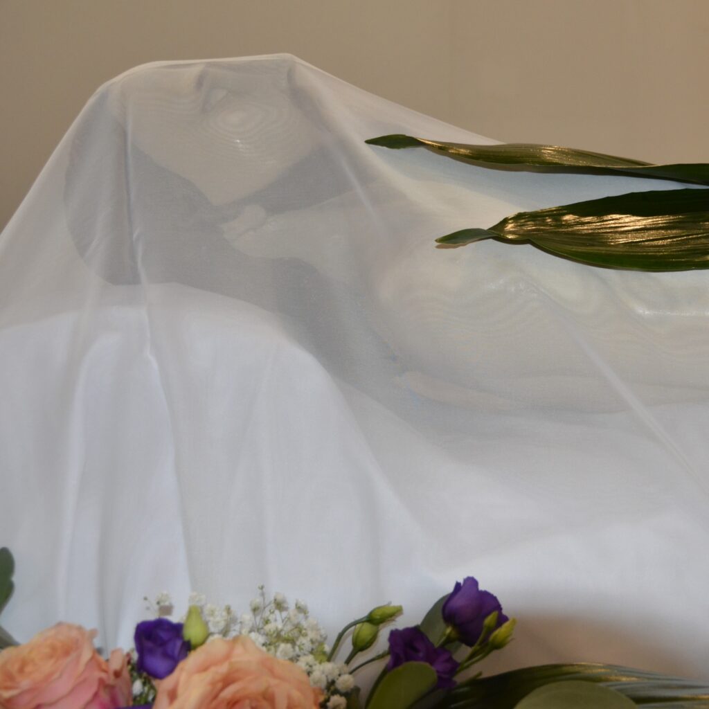 12. Station: Das Heilige Grab. Träger sind die Bäcker und Konditoren.